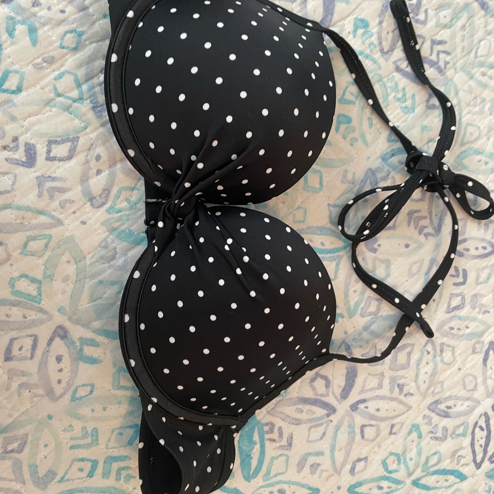 Bikini top polka dots black + white